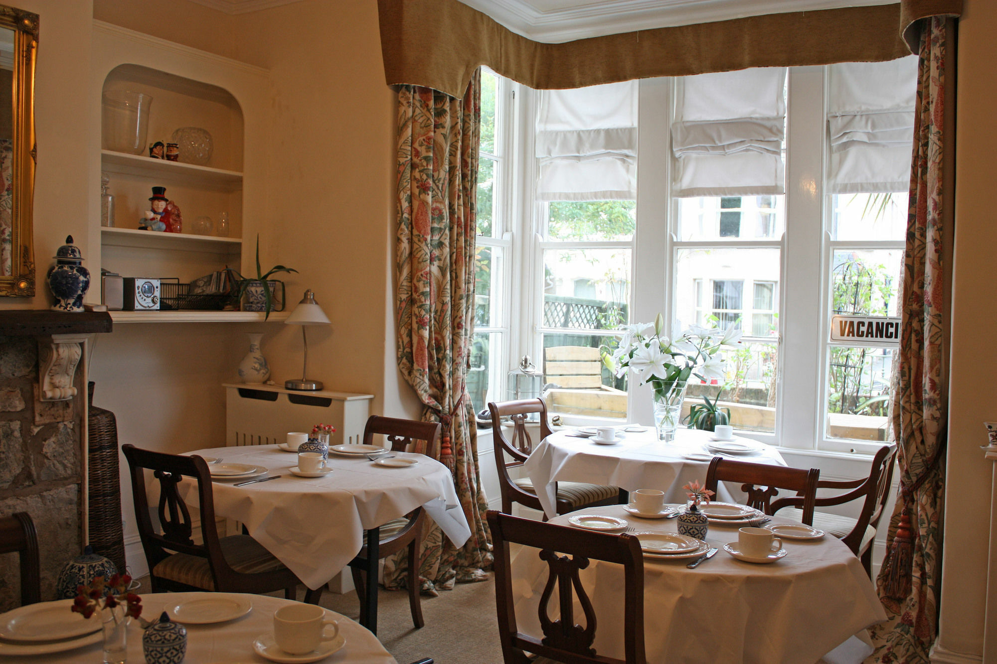 Harringtons at 14 Hotell Llandudno Exteriör bild