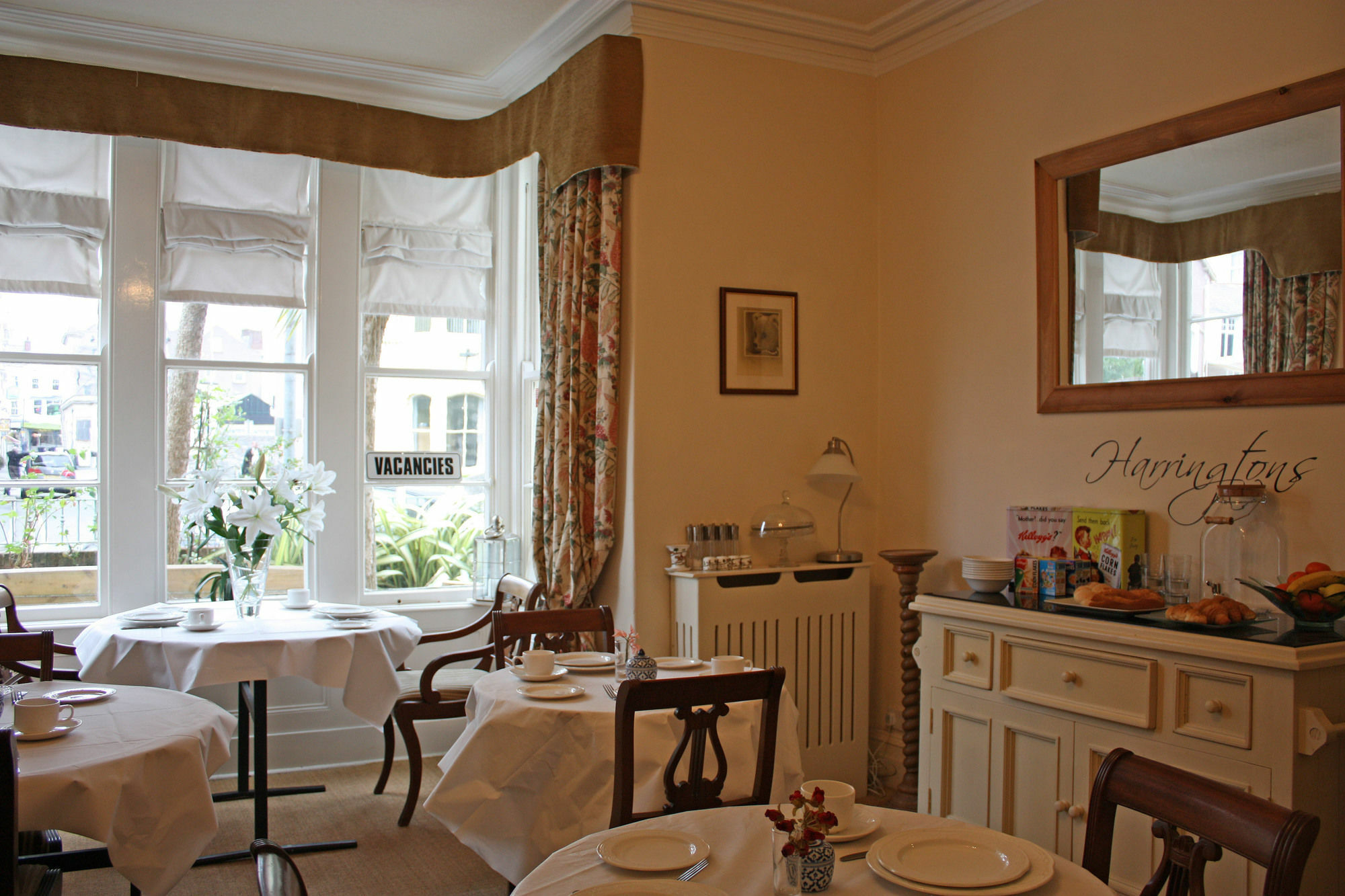 Harringtons at 14 Hotell Llandudno Exteriör bild